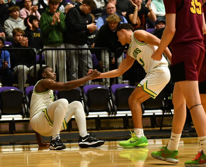 West Linn Central Catholic 6A Oregon boys basketball quarterfinal Taylor Balkom 33